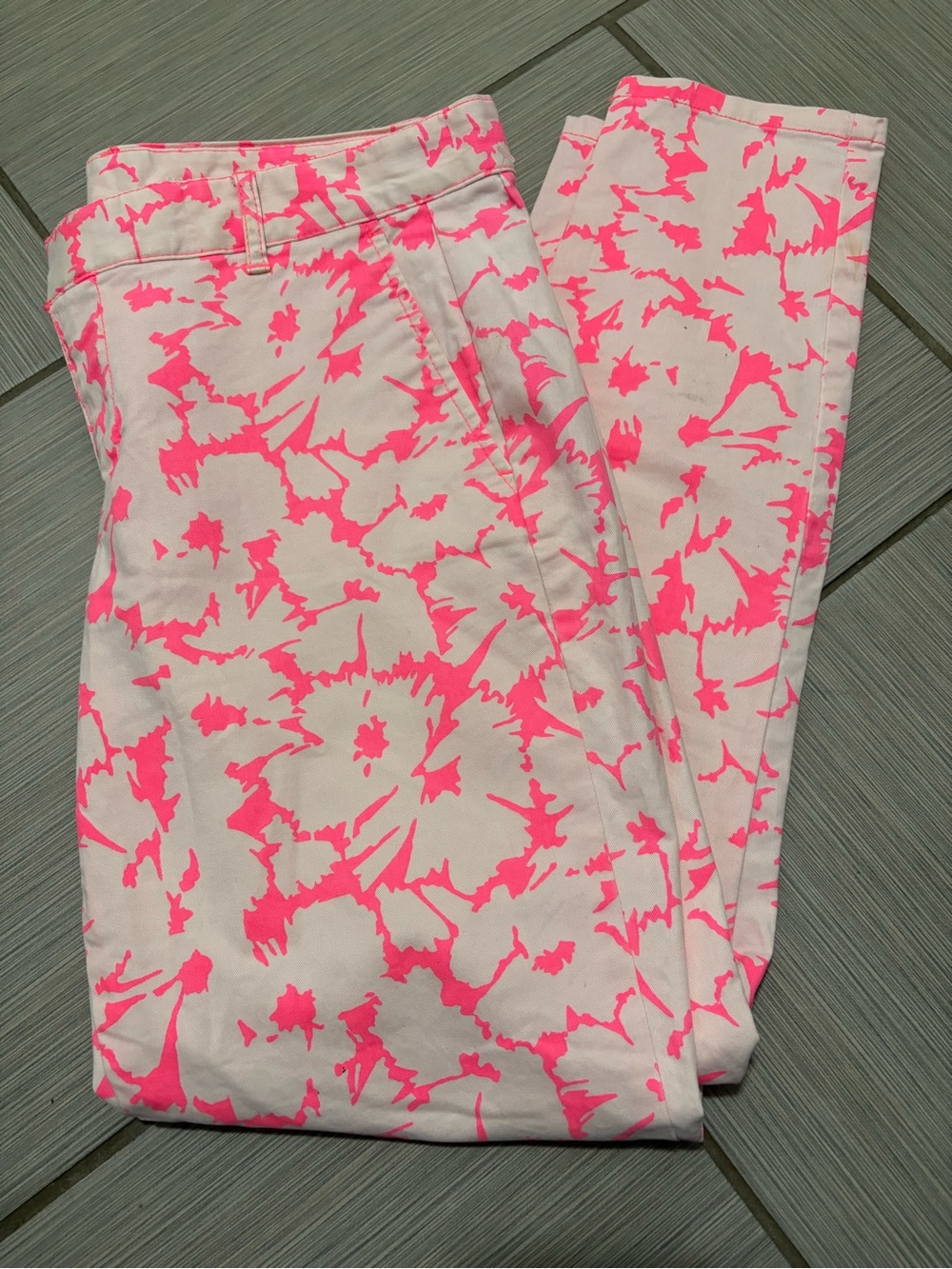 GAP white & Neon Pink Patterned Skinny Pants